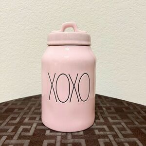 Rae Dunn Valentine’s Day pink XOXO canister